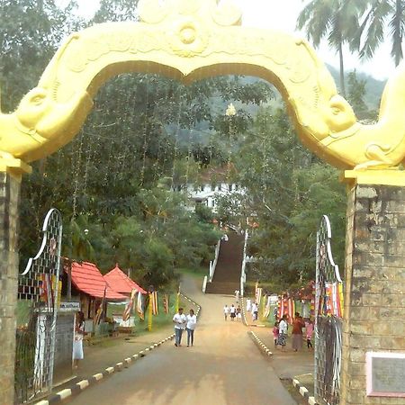 Ranpatha Guest House Kandy Exterior photo